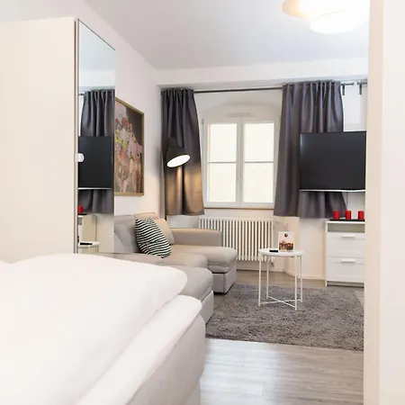 Arnulfsplatz Aparts