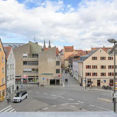 Arnulfsplatz Aparts アパート *