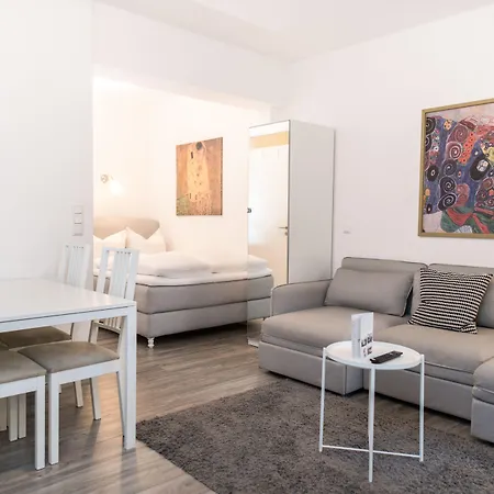 Arnulfsplatz Aparts Řezno