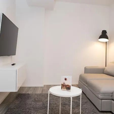 Arnulfsplatz Aparts アパート *