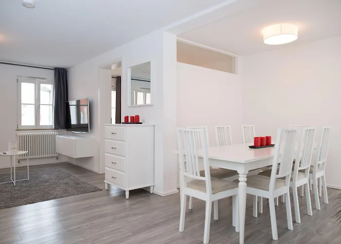 Arnulfsplatz Aparts * Ratisbona