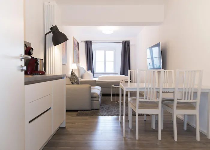 Arnulfsplatz Aparts Ratisbona