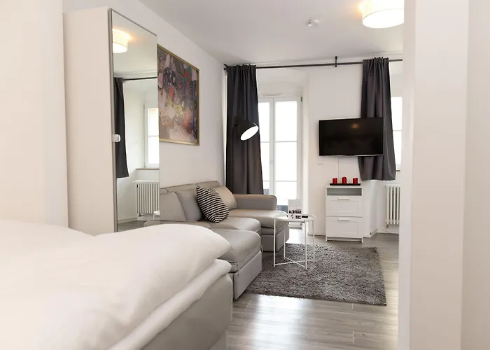 Arnulfsplatz Aparts * Ratisbona