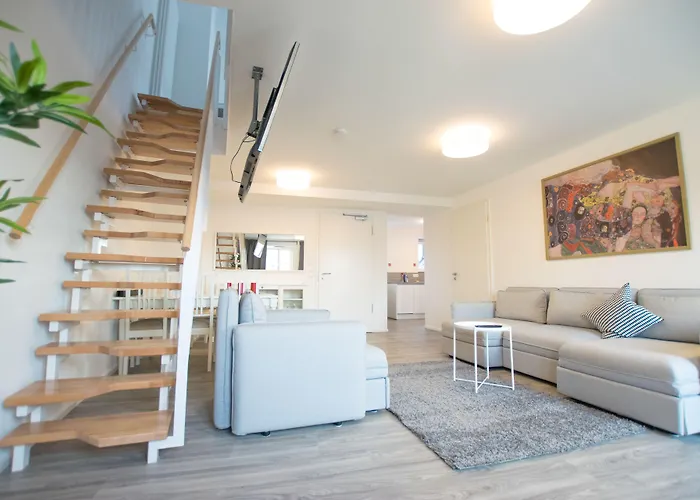 Arnulfsplatz Aparts * Ratisbona