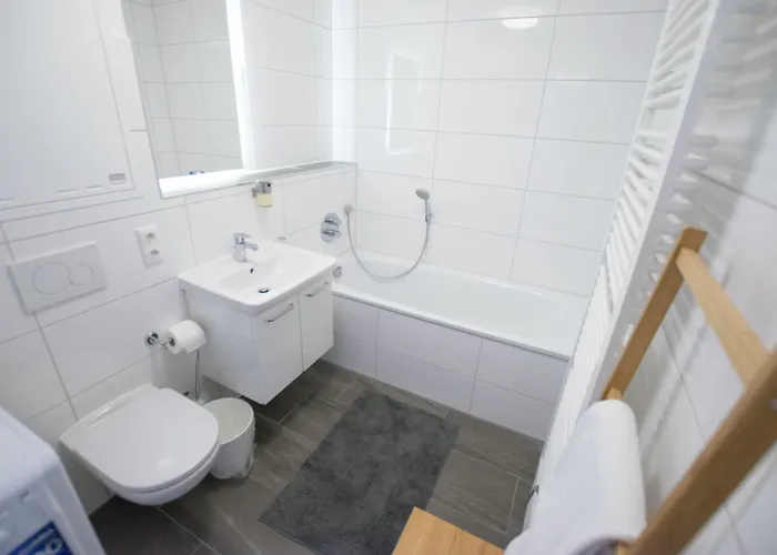 Arnulfsplatz Aparts Appartamento Ratisbona